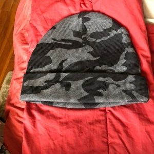 Polo Ralph Lauren Men's Gray Camo Beanie